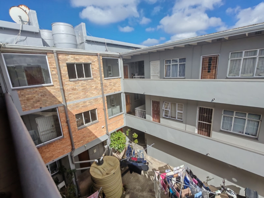 To Let 1 Bedroom Property for Rent in Richmond Hill Eastern Cape